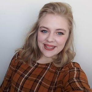 Meet your Posher, Aleah